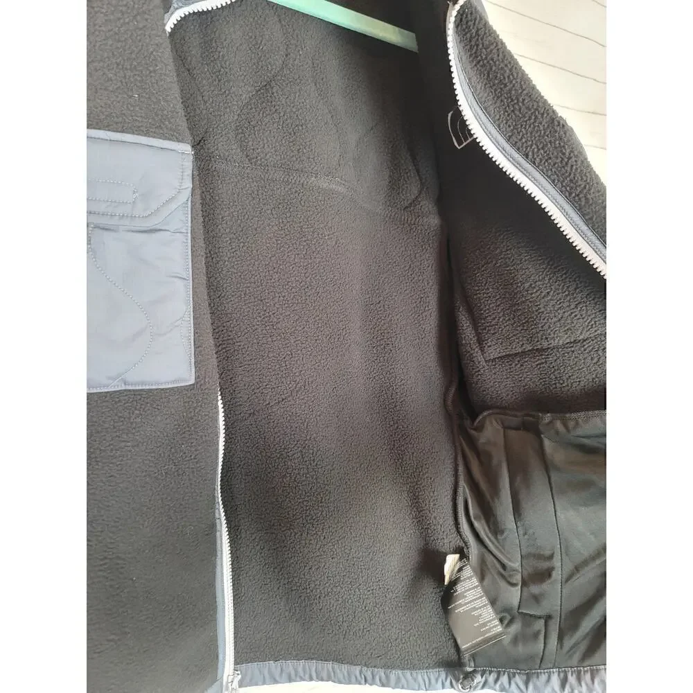 The North Face Royal Arch Full-Zip Jacket in TNF Black/Asphalt Grey, sz Small